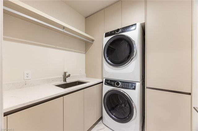 5100 Seagrass BLVD 202, Bonita Springs, FL 34134
