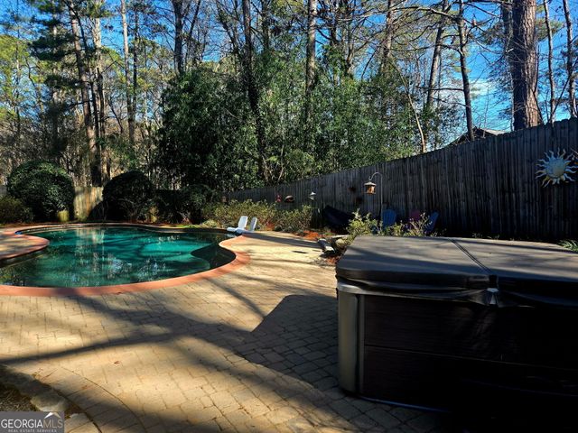 1215 Martin Ridge Road, Roswell, GA 30076