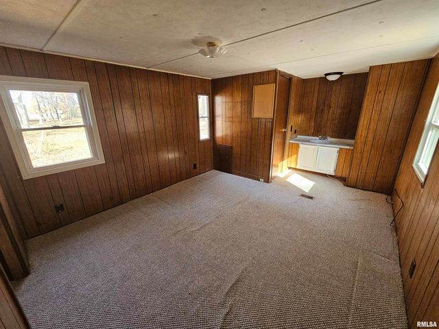 4248 CHURCH Road, Salem, IL 62881