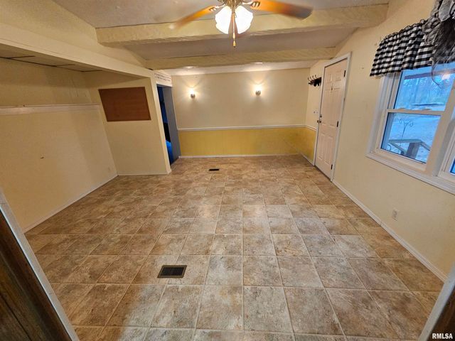 4248 CHURCH Road, Salem, IL 62881