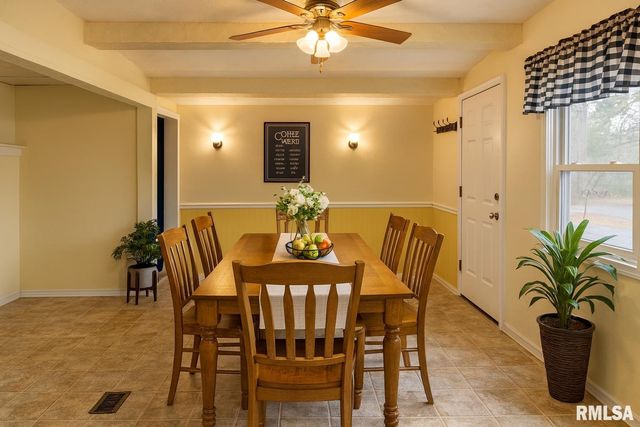 4248 CHURCH Road, Salem, IL 62881