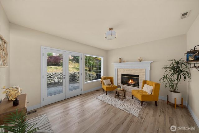 4821 Hyada Boulevard NE, Tacoma, WA 98422