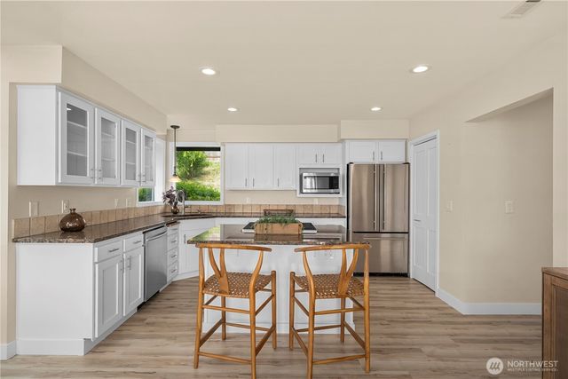 4821 Hyada Boulevard NE, Tacoma, WA 98422