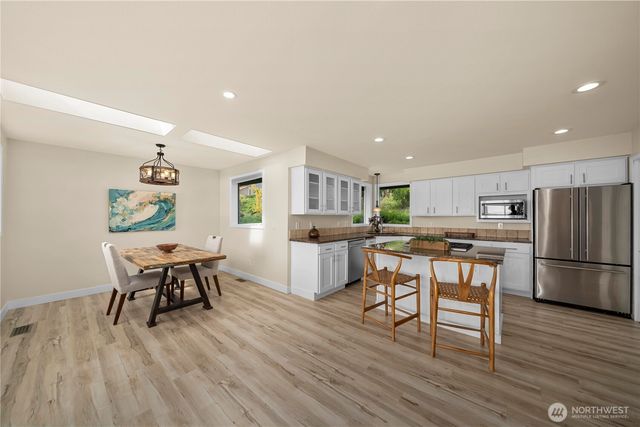 4821 Hyada Boulevard NE, Tacoma, WA 98422