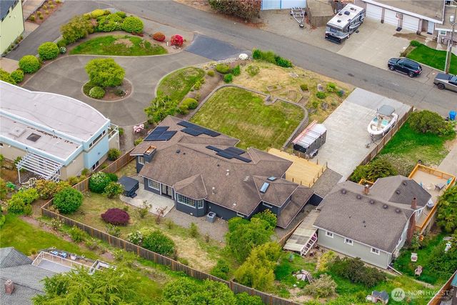 4821 Hyada Boulevard NE, Tacoma, WA 98422