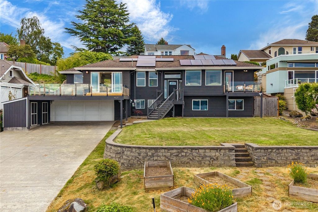 4821 Hyada Boulevard NE, Tacoma, WA 98422