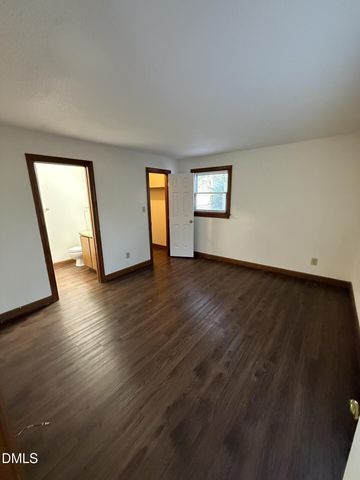 3527 Ivy Commons Drive 101, Raleigh, NC 27606