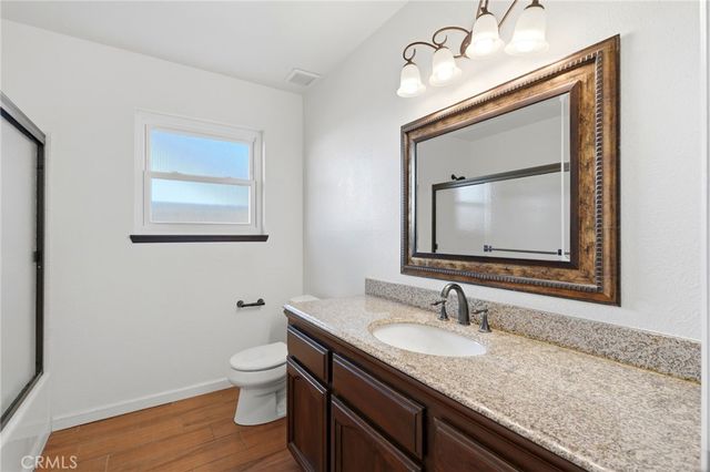 924 Greenwood, Hanford, CA 93230