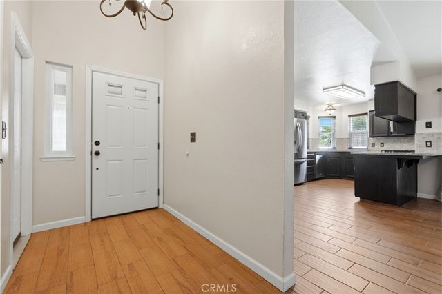 924 Greenwood, Hanford, CA 93230