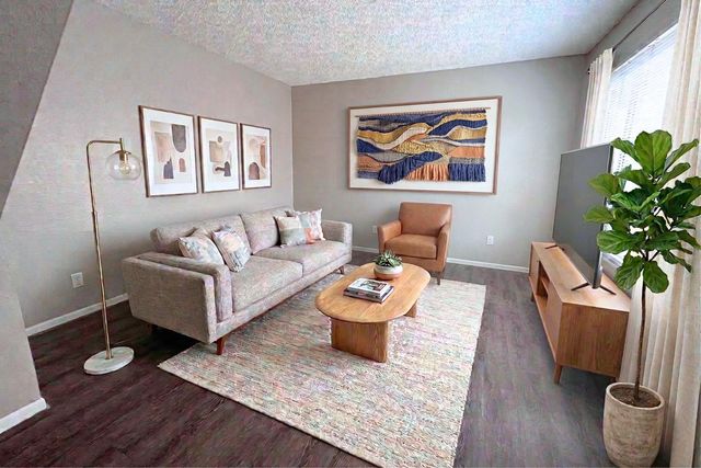 1741 E Pepper Circle Apt 1, Mesa, AZ 85203