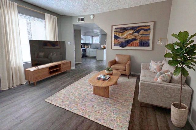 1741 E Pepper Circle Apt 1, Mesa, AZ 85203