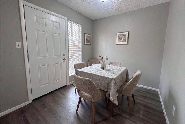 1741 E Pepper Circle Apt 1, Mesa, AZ 85203