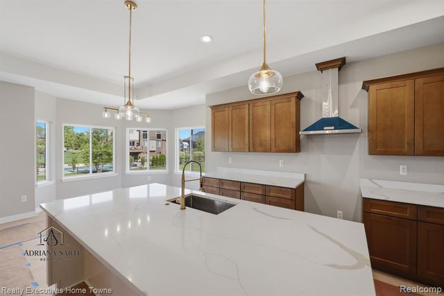 50540 Mistwood Drive, Macomb, MI 48042