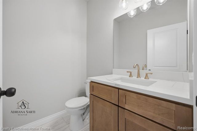 50540 Mistwood Drive, Macomb, MI 48042