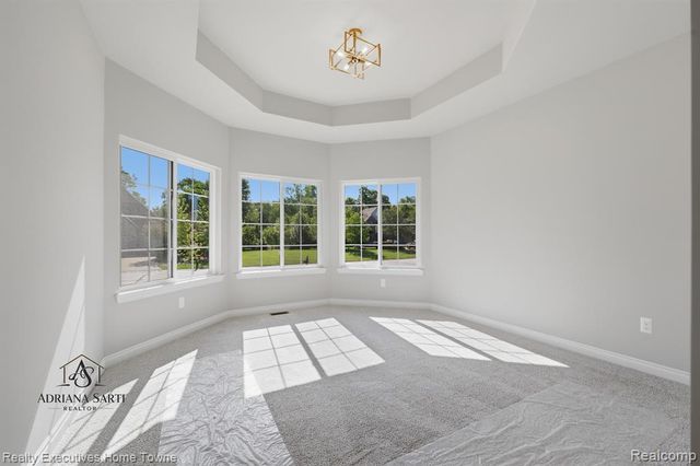 50540 Mistwood Drive, Macomb, MI 48042