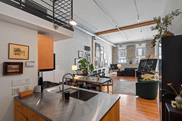 801 Washington Avenue N 210, Minneapolis, MN 55401