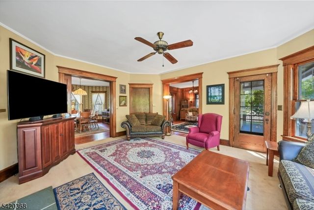 45 Main St, Califon Boro, NJ 07830