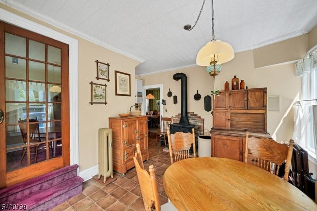 45 Main St, Califon Boro, NJ 07830