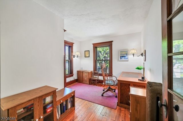 45 Main St, Califon Boro, NJ 07830