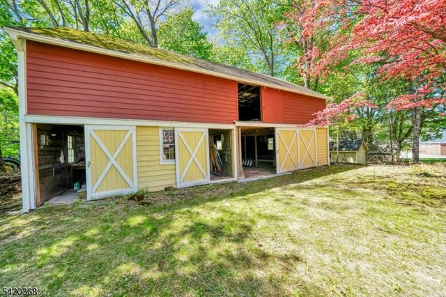 45 Main St, Califon Boro, NJ 07830