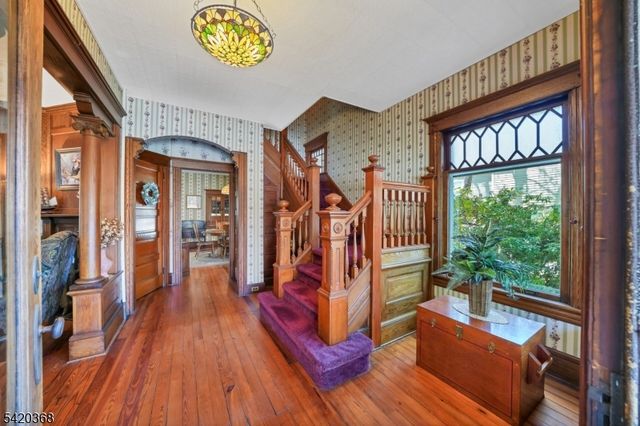 45 Main St, Califon Boro, NJ 07830