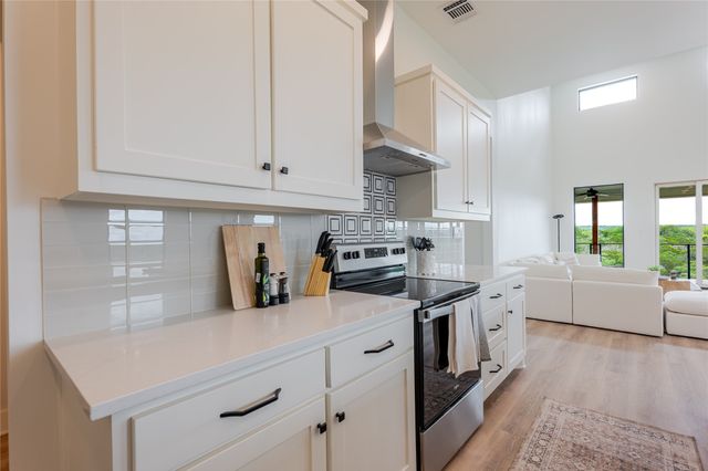 4064 Hells Gate Loop, Strawn, TX 76475