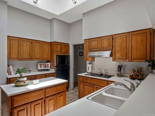 3523 River Way, San Antonio, TX 78230