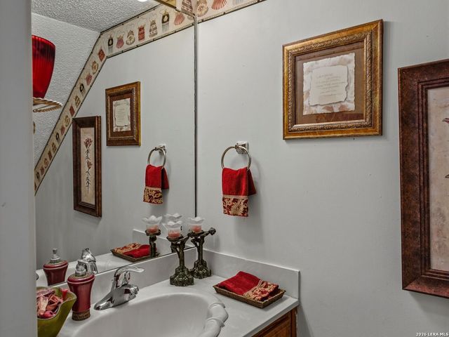 3523 River Way, San Antonio, TX 78230