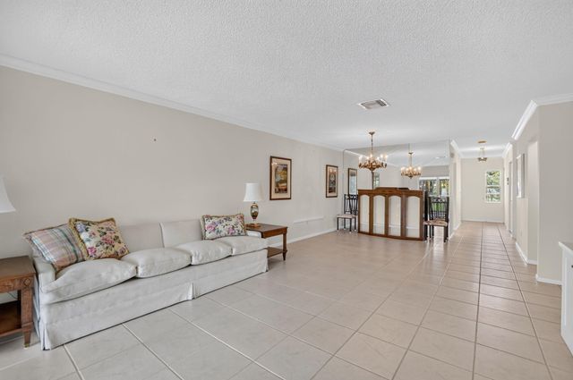 9287 VISTA DEL LAGO 13 D, Boca Raton, FL 33428