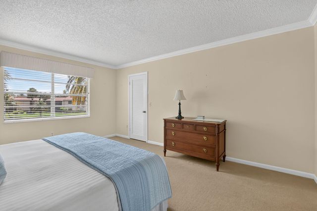 9287 VISTA DEL LAGO 13 D, Boca Raton, FL 33428