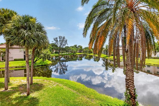 9287 VISTA DEL LAGO 13 D, Boca Raton, FL 33428
