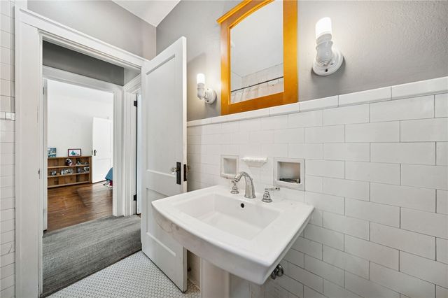 460 Beaver Run Road, Washington Twp, PA 15613