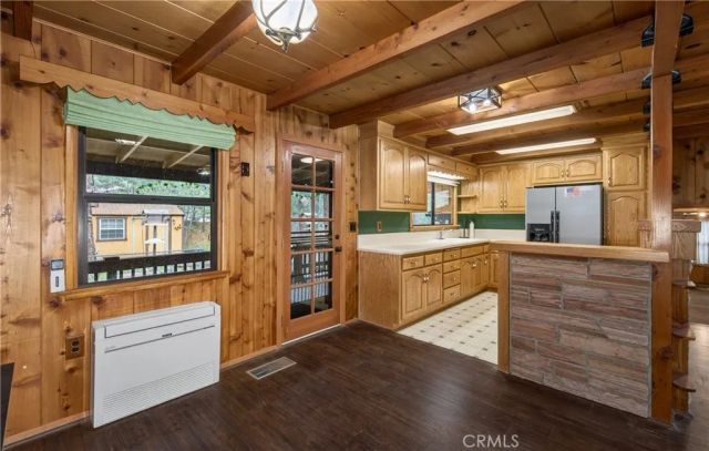 5744 Heath Creek, Wrightwood, CA 92397