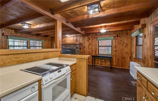 5744 Heath Creek, Wrightwood, CA 92397