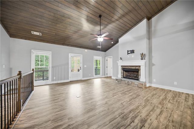 294 Town Creek Road, Talking Rock, GA 30175