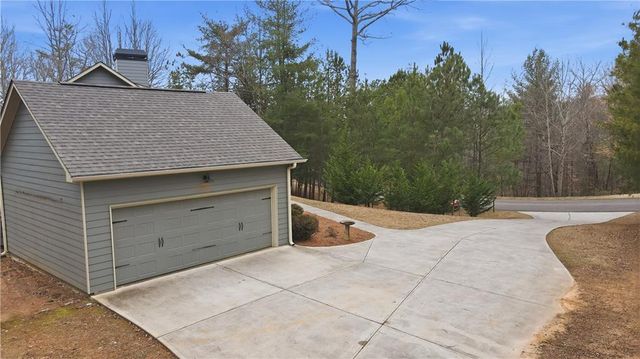 294 Town Creek Road, Talking Rock, GA 30175