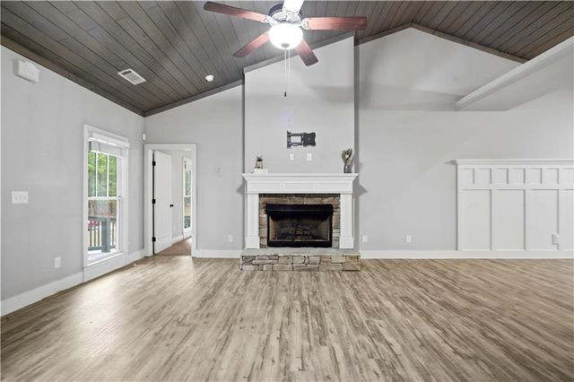 294 Town Creek Road, Talking Rock, GA 30175