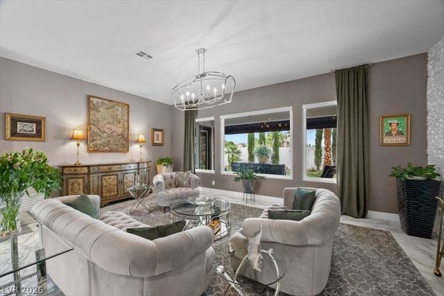 1516 Castle Wall Street, Las Vegas, NV 89117
