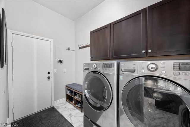 1516 Castle Wall Street, Las Vegas, NV 89117