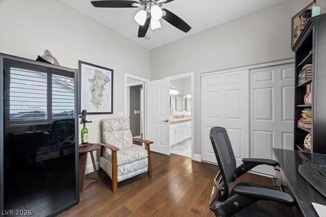 1516 Castle Wall Street, Las Vegas, NV 89117