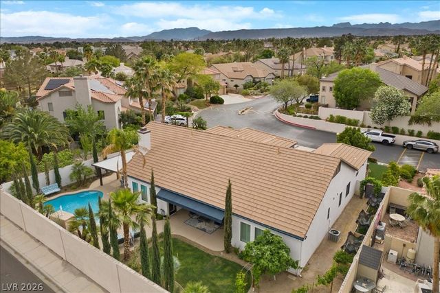 1516 Castle Wall Street, Las Vegas, NV 89117