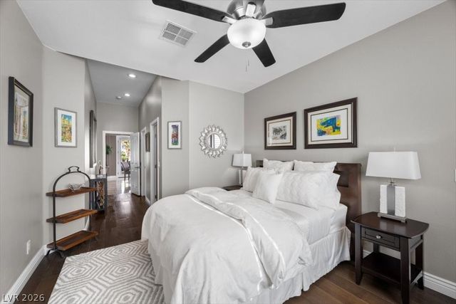 1516 Castle Wall Street, Las Vegas, NV 89117