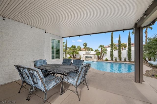 1516 Castle Wall Street, Las Vegas, NV 89117
