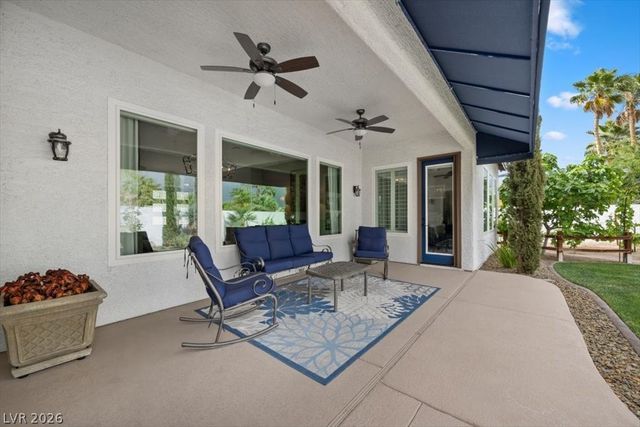 1516 Castle Wall Street, Las Vegas, NV 89117