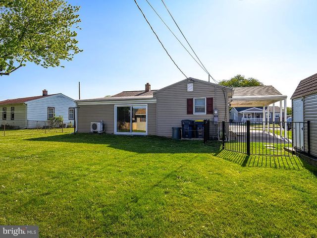 39 SHIRLEY DR, Middletown, PA 17057
