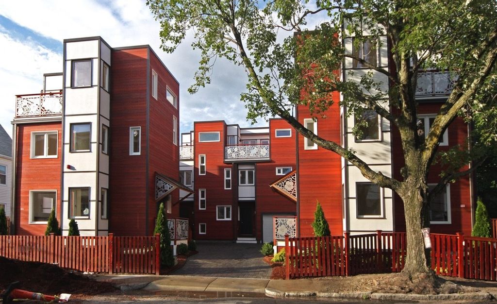 13 Clary Street 13, Cambridge, MA 02139