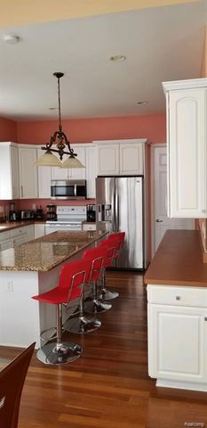 48280 Elmwood Drive, Shelby Twp, MI 48315