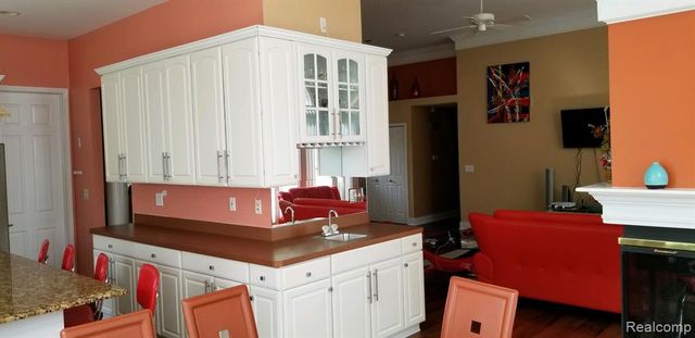 48280 Elmwood Drive, Shelby Twp, MI 48315