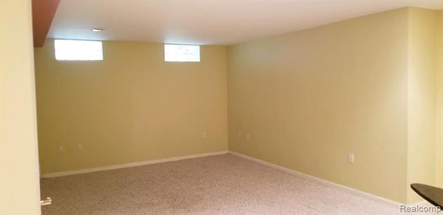 48280 Elmwood Drive, Shelby Twp, MI 48315
