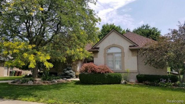 48280 Elmwood Drive, Shelby Twp, MI 48315
